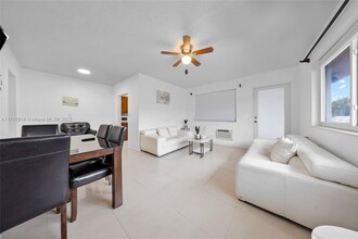 7430 Byron Ave in Miami Beach, FL - Building Photo - Building Photo