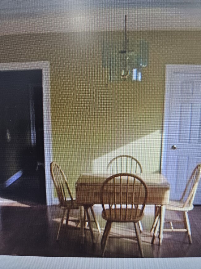 property at 19R Albion St