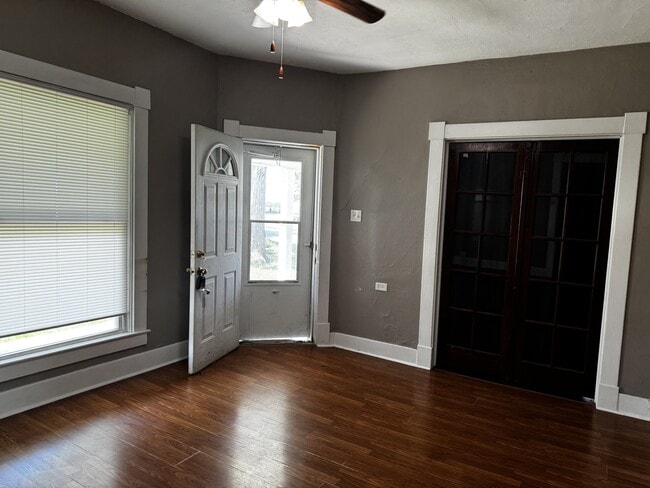 202 N Plum St in Farmland, IN - Building Photo - Building Photo