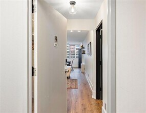 215 Piedmont Ave NE, Unit 1109 in Atlanta, GA - Building Photo - Building Photo