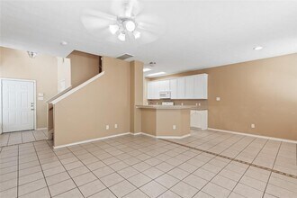 3323 Atherton Canyon Ln in Houston, TX - Building Photo - Building Photo