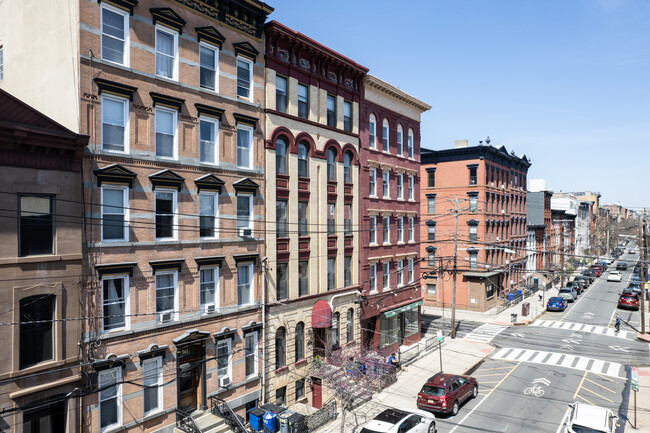 744 Park in Hoboken, NJ - Building Photo - Building Photo