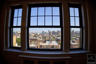 Christopher Street in New York, NY - Foto de edificio - Building Photo