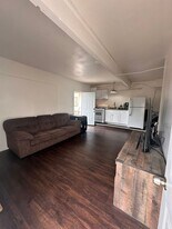 1153-1155 Emory St in Imperial Beach, CA - Building Photo