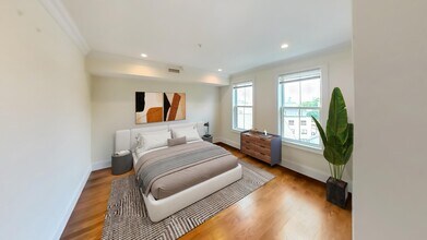 39 Juniper St in Boston, MA - Building Photo - Building Photo