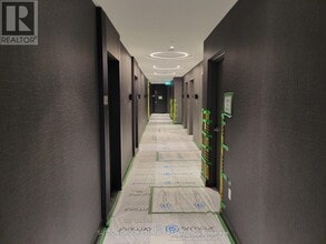 120 Broadway Ave in Toronto, ON - Building Photo - Building Photo