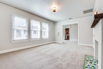 1324 Kings Hwy in Dallas, TX - Building Photo - Building Photo