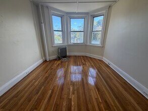138 Ipswich St, Unit 21 in Boston, MA - Building Photo - Building Photo