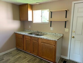 3611 Rollins St in Parkersburg, WV - Building Photo - Building Photo