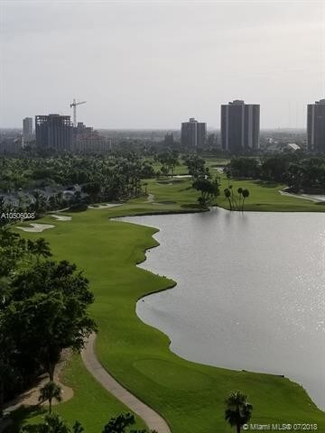 20185 E Country Club Dr-Unit -1504 in Miami, FL - Building Photo