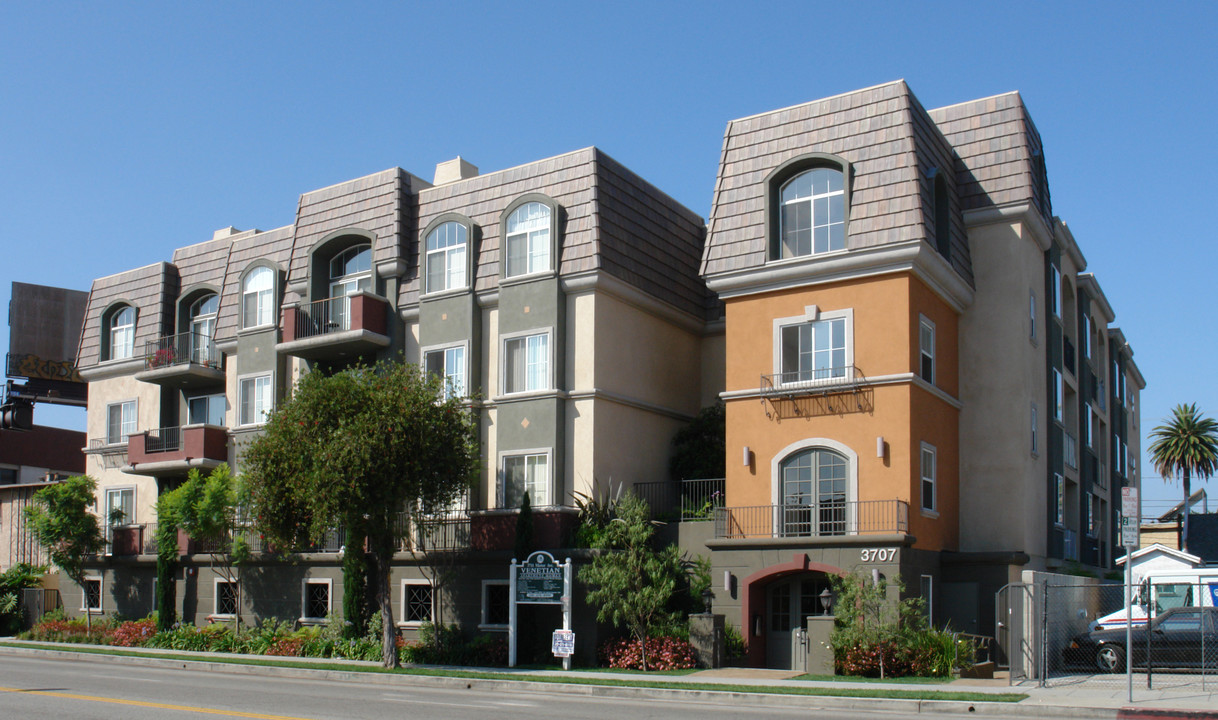 Lido Apartments - 3707 Motor Ave in Los Angeles, CA - Building Photo