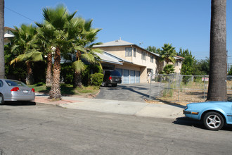 116 N Belmont St in Glendale, CA - Building Photo - Building Photo