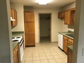 2703 SW Huron Ct in Bentonville, AR - Building Photo - Building Photo
