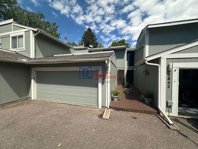 2840 S Kenton Ct in Aurora, CO - Building Photo - Building Photo