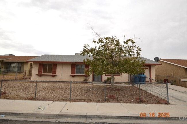 property at 3646 Longfellow St