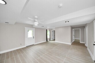 5903 Belneath St in Houston, TX - Building Photo - Building Photo