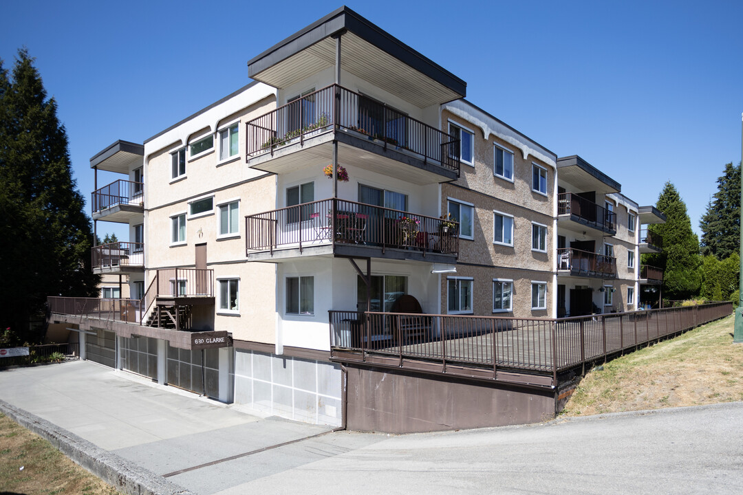 King Charles Court in Coquitlam, BC - Building Photo