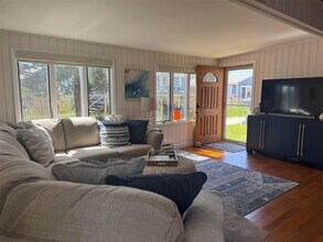 917 Evergreen Walk in Ocean Beach, NY - Building Photo - Building Photo
