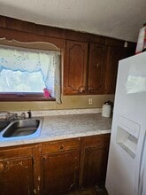 1611 Mousette Ln in Sauget, IL - Foto de edificio - Building Photo