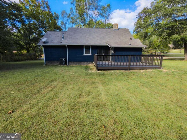 6557 Woodrow Rd in Stonecrest, GA - Building Photo - Building Photo