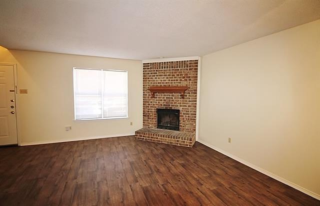 122 Country Bend in Duncanville, TX - Building Photo - Building Photo