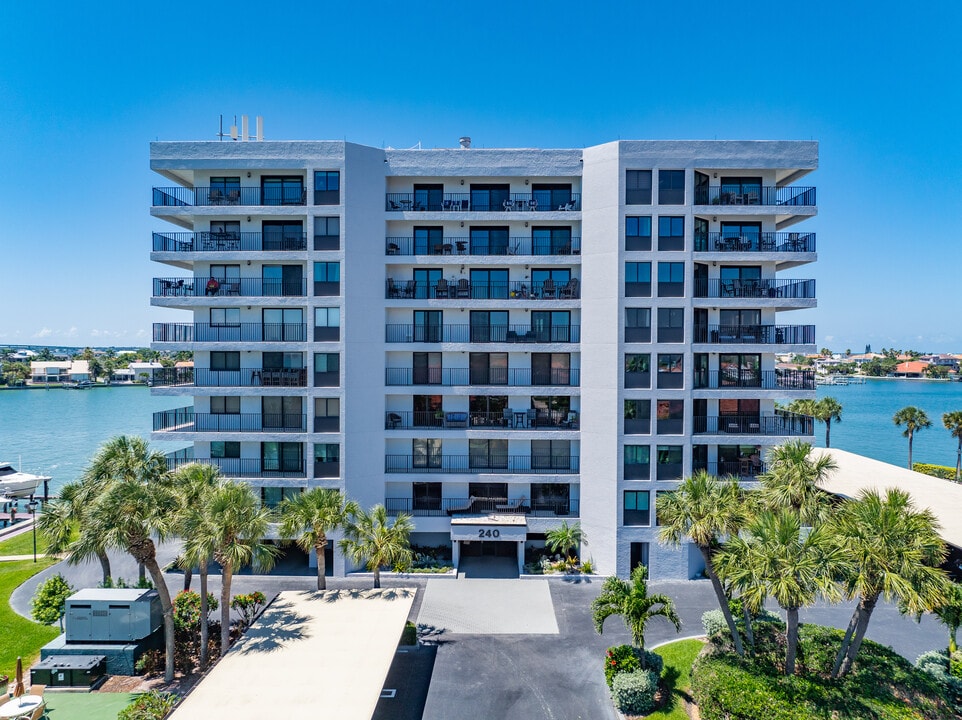 Harborage I in Clearwater, FL - Building Photo