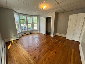 145 Pine St-Unit -Unit 1 in Manchester, NH - Building Photo - Building Photo