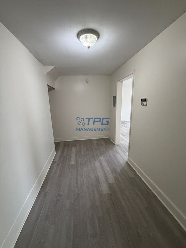 130 Milford Ave in Newark, NJ - Building Photo - Building Photo