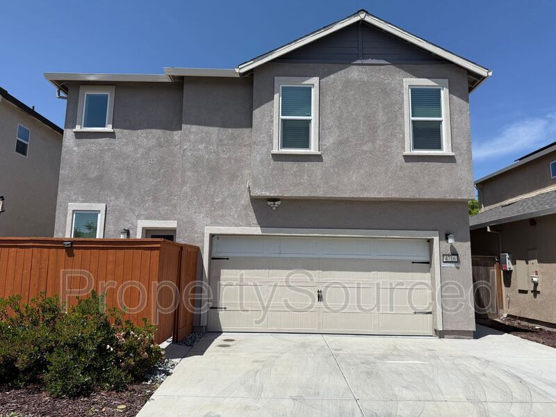 4716 McDougald Blvd in Stockton, CA - Building Photo