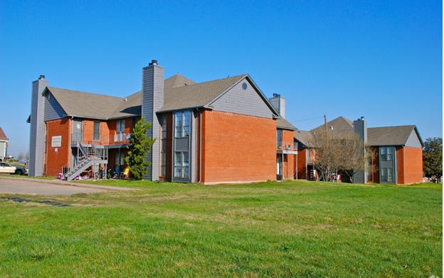 Westvale Flats in Celina, TX - Foto de edificio - Building Photo