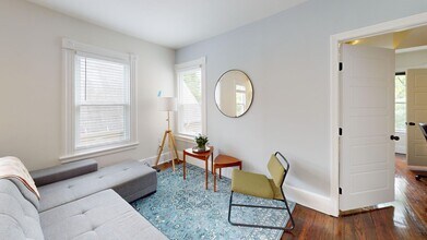 69 Edwards St in New Haven, CT - Building Photo - Building Photo