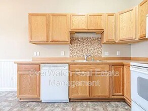 2990 Summer Mist Ct in Anchorage, AK - Building Photo - Building Photo