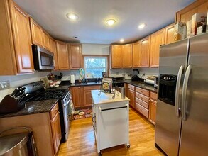 165 Longwood Ave in Brookline, MA - Building Photo - Building Photo