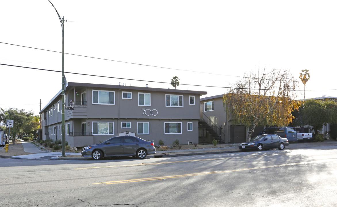 700 Race St in San Jose, CA - Building Photo