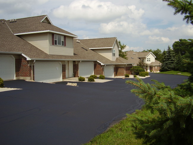 The Fairways in Fond du Lac, WI - Foto de edificio - Building Photo