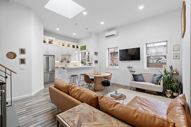 property at 405 Bloomfield St