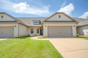 713 Brambling Ct in Cantonment, FL - Building Photo