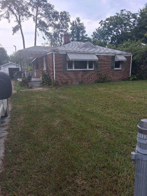 property at 121 Brookland Cir