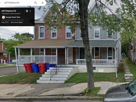 637 Chestnut St, Unit #2 in Pottstown, PA - Building Photo