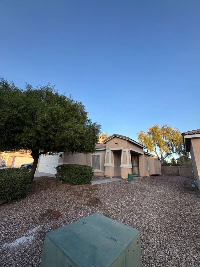 4608 N Sergeant Ct in North Las Vegas, NV - Building Photo - Building Photo