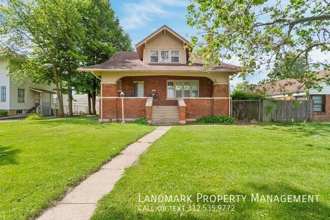property at 320 W 16th St