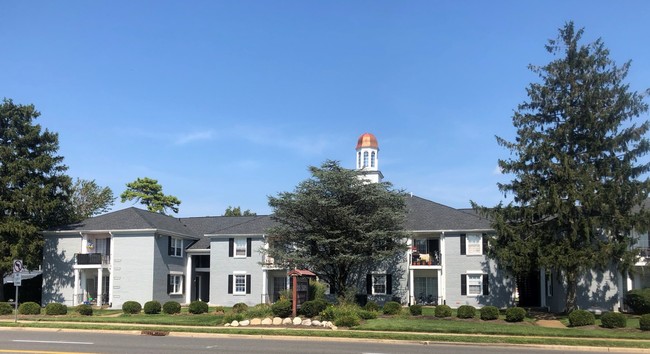 Brick Estates Apartment Homes