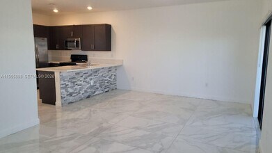 22910 SW 127th Pl in Goulds, FL - Building Photo - Building Photo