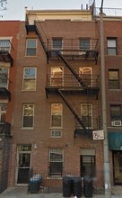 352 E 19th St in New York, NY - Building Photo - Building Photo