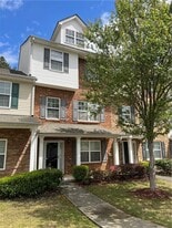 6386 Olmadison Pl in Atlanta, GA - Building Photo