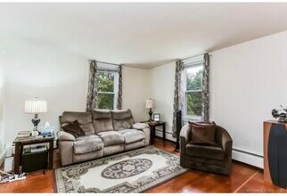 57 Dartmouth Pl, Unit 57 in Newington, CT - Foto de edificio - Building Photo