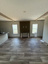 400 Parker St in Oak Grove, KY - Building Photo - Building Photo