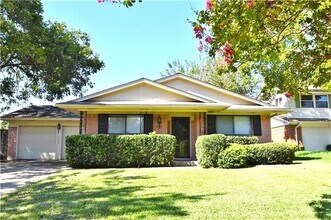 508 Worcester Way in Richardson, TX - Building Photo - Building Photo