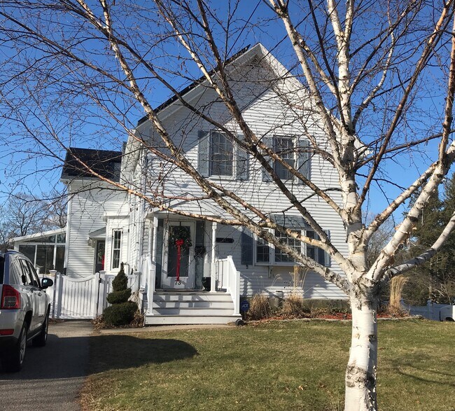 73 Church St Apartments and Nearby Weymouth Apartments For Rent