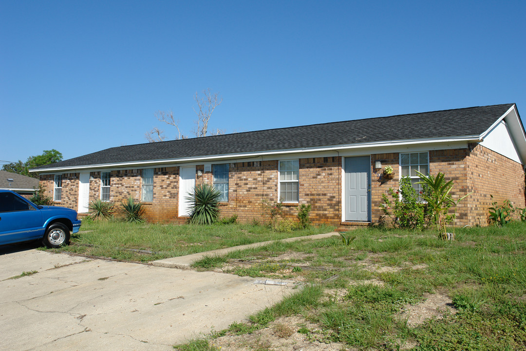 3408 Green Briar Cir in Gulf Breeze, FL - Building Photo